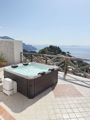Terrace/patio - Villa Salice with private hot tub and solarium (Amalfi)
