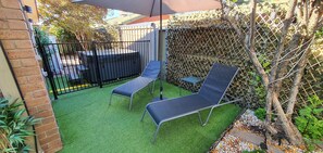 Property grounds - Modern Two Bedroom unit with outdoor spa and BBQ! (Mildura)