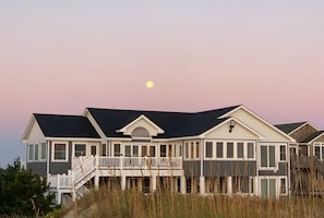 Exterior - 5950- Sea Stars, | Oceanfront | Nags Head | Sleeps 16 (Nags Head)