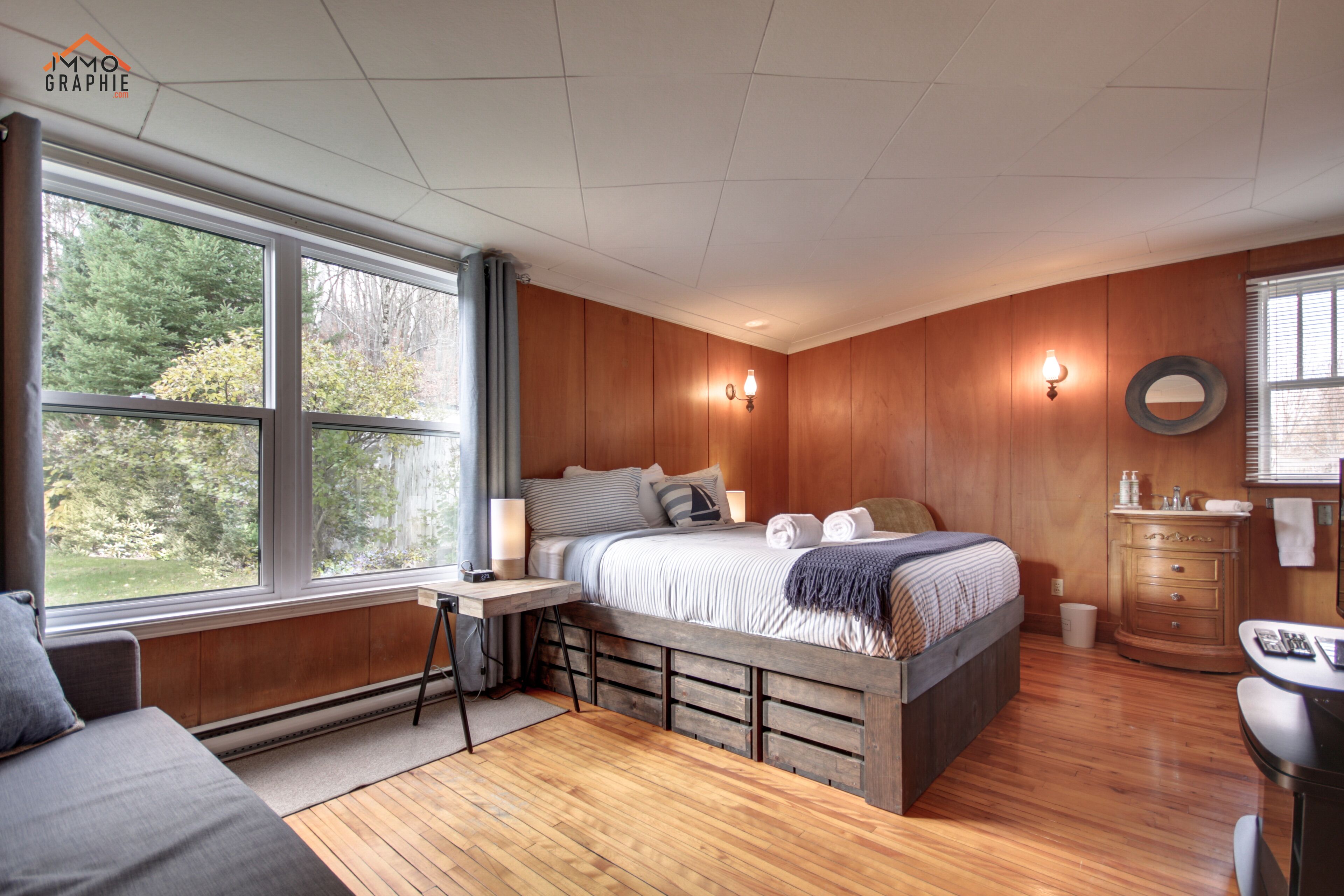 Vierbettzimmer | Individuell dekoriert, Verdunkelungsvorhänge, Bügeleisen/Bügelbrett