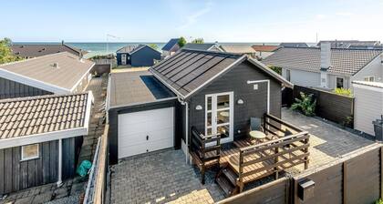 Beautiful home in Otterup with WiFi