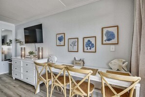 Interior - Beachfront! Indoor/Outdoor Pools & Lazy River! (Myrtle Beach)