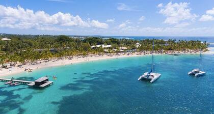 Les Résidence de la Caravelle, Anse-Canot