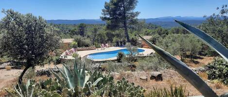 Alberca al aire libre