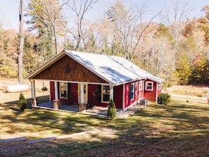 Exterior - Book now for best summer rates! Water View & Peace (Morganton)