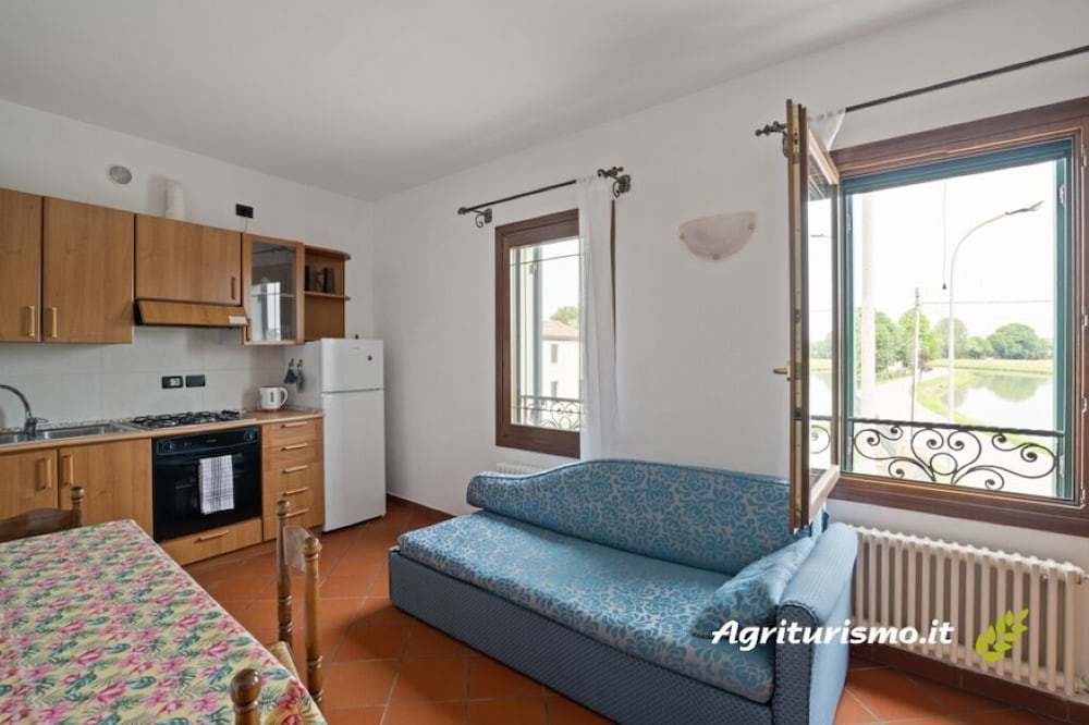 Apartment for 2 people surrounded by greenery!