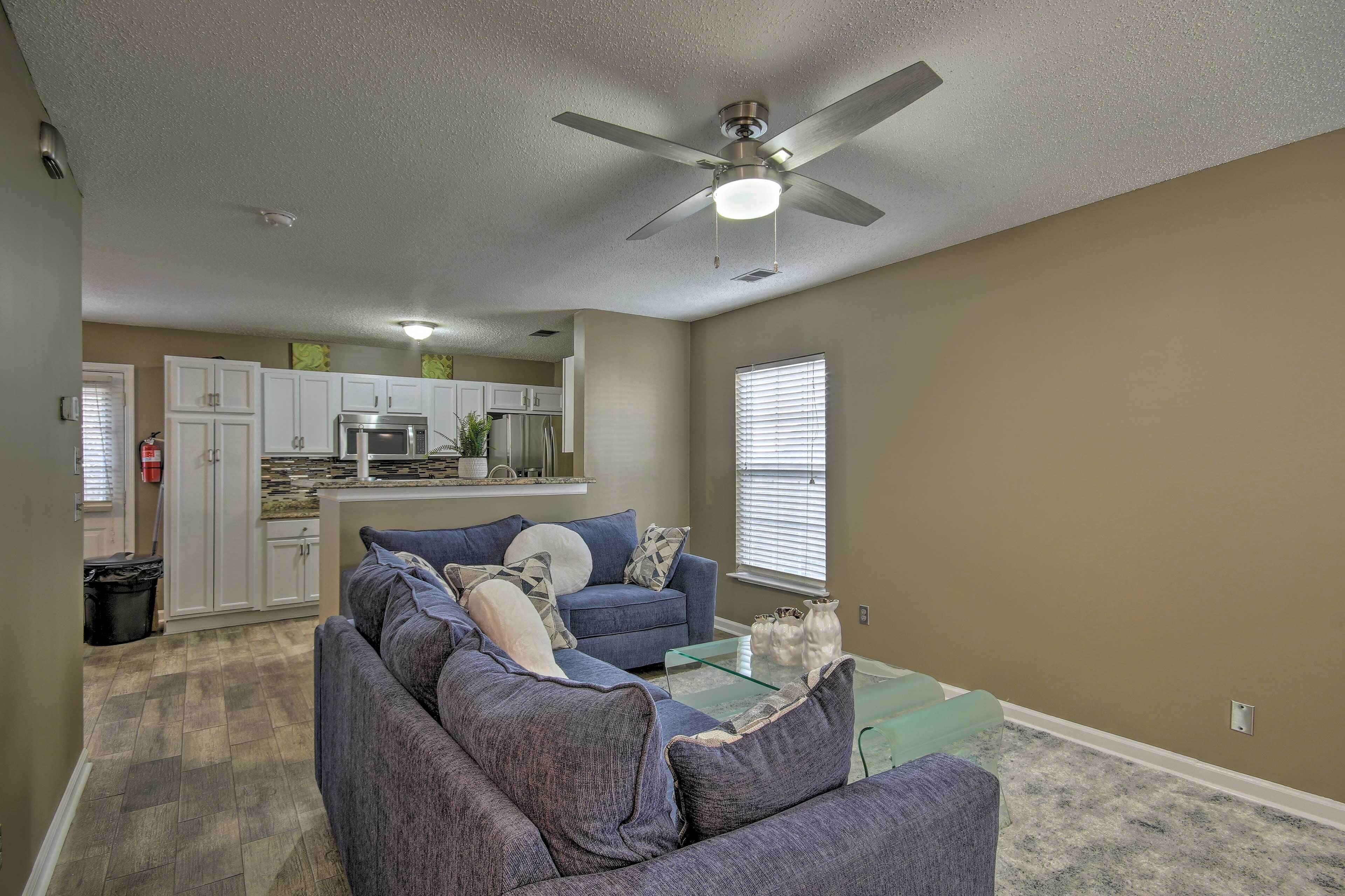 Cozy Columbia Home w/ Community Pool Access!