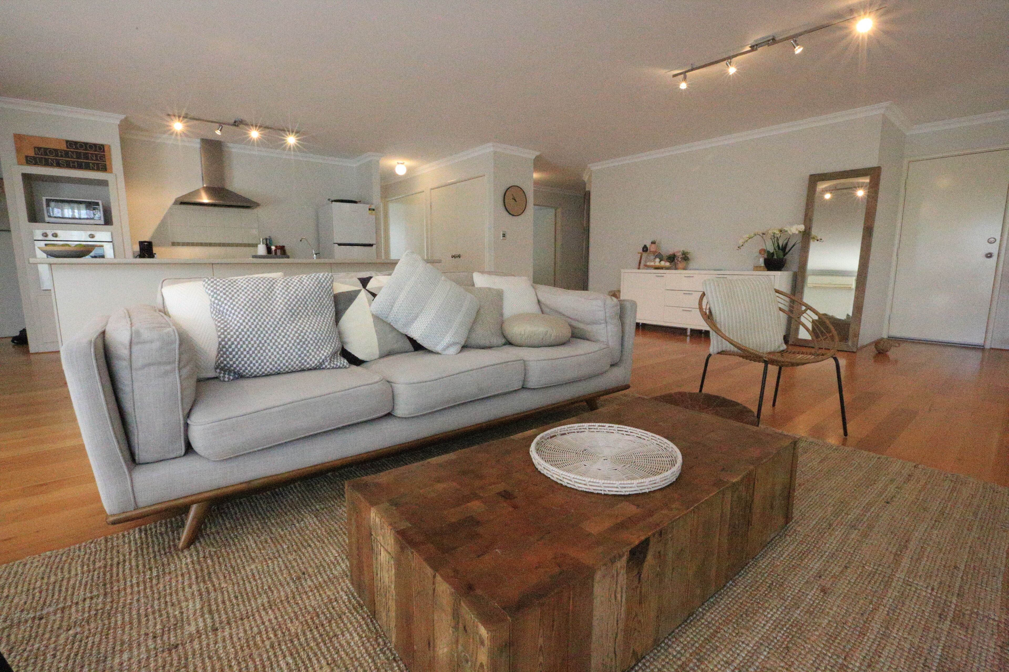 Smart TV, fireplace, DVD player, books