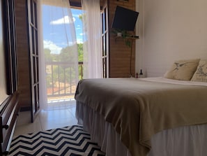 1 bedroom, pillow-top beds, free WiFi, bed sheets