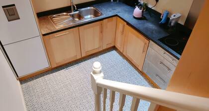 Romantic views huge livingroom one bedroom flat