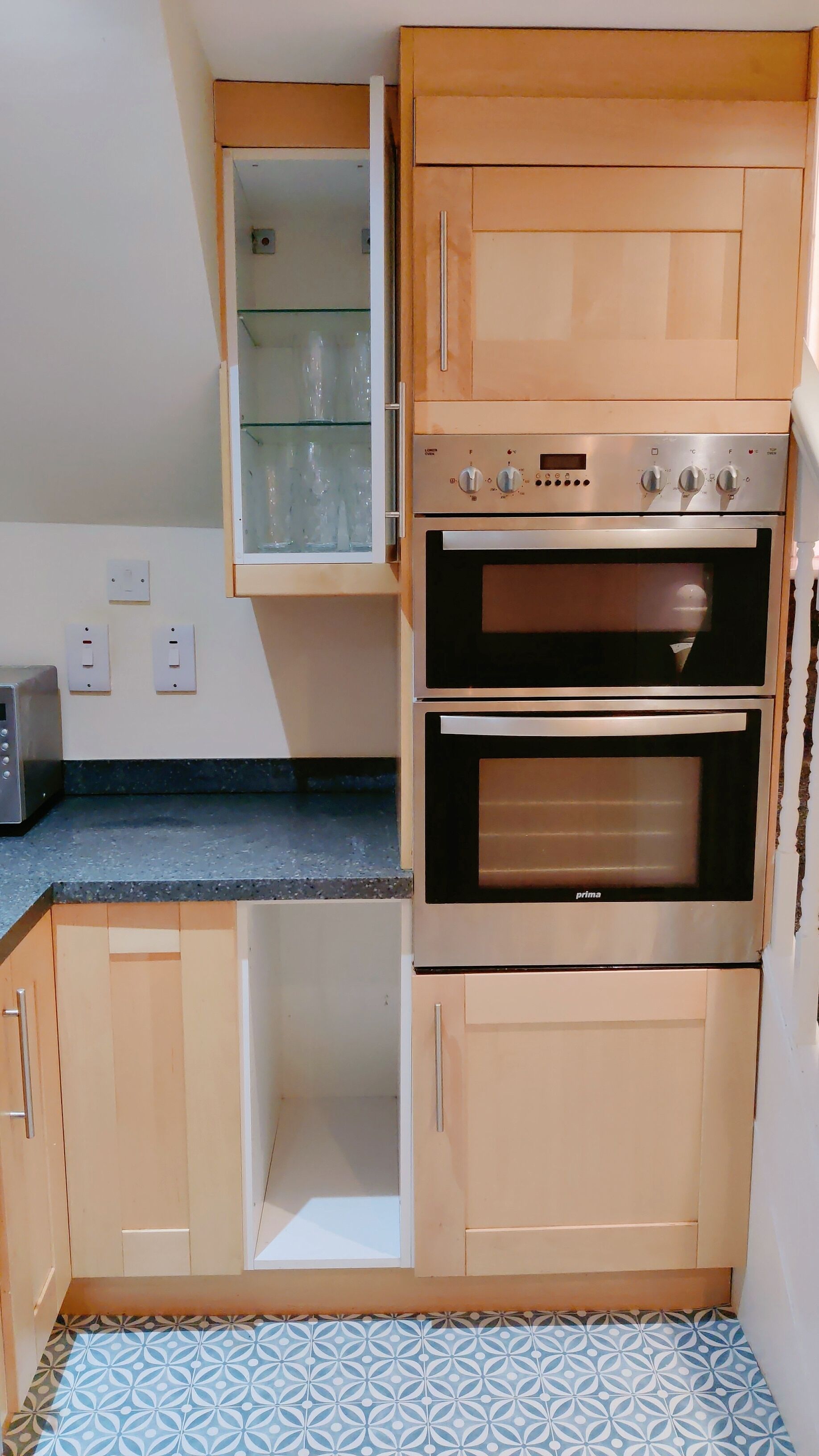 Romantic views huge livingroom one bedroom flat