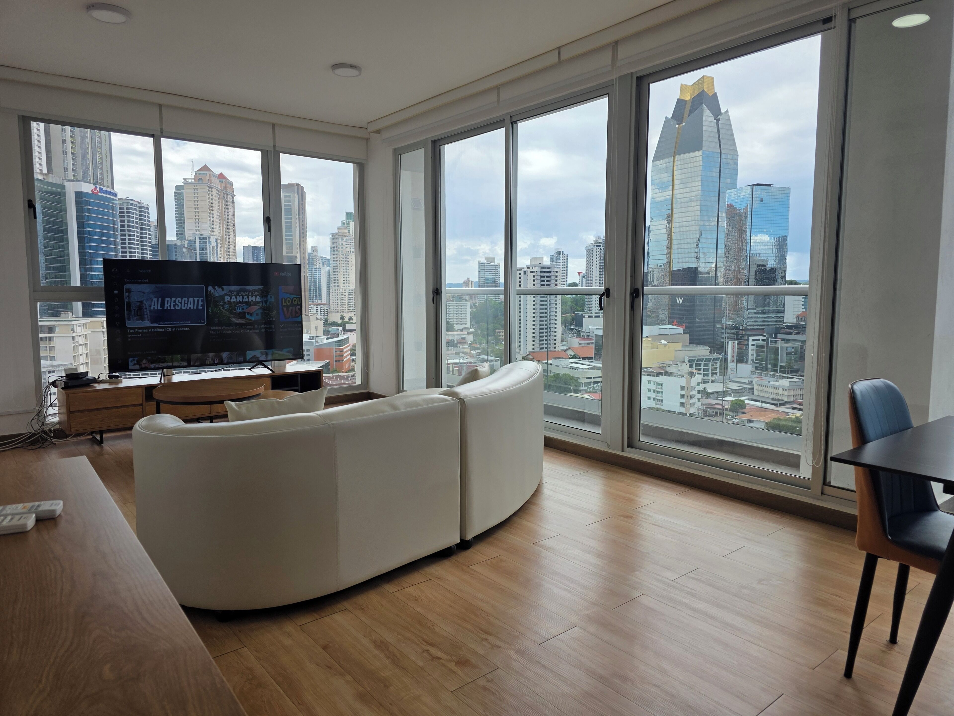 TV connectée, écrans d'ordinateur, imprimantes