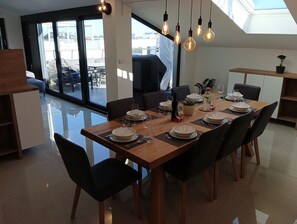 Dining - Penthouse Sunset 1st sea line (Medulin)