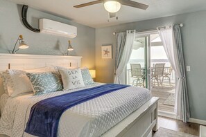 3 bedrooms, iron/ironing board, Internet, bed sheets - ‘Cliff View Haven’ | Million-Dollar Views at 6MM (Rocky Mount)
