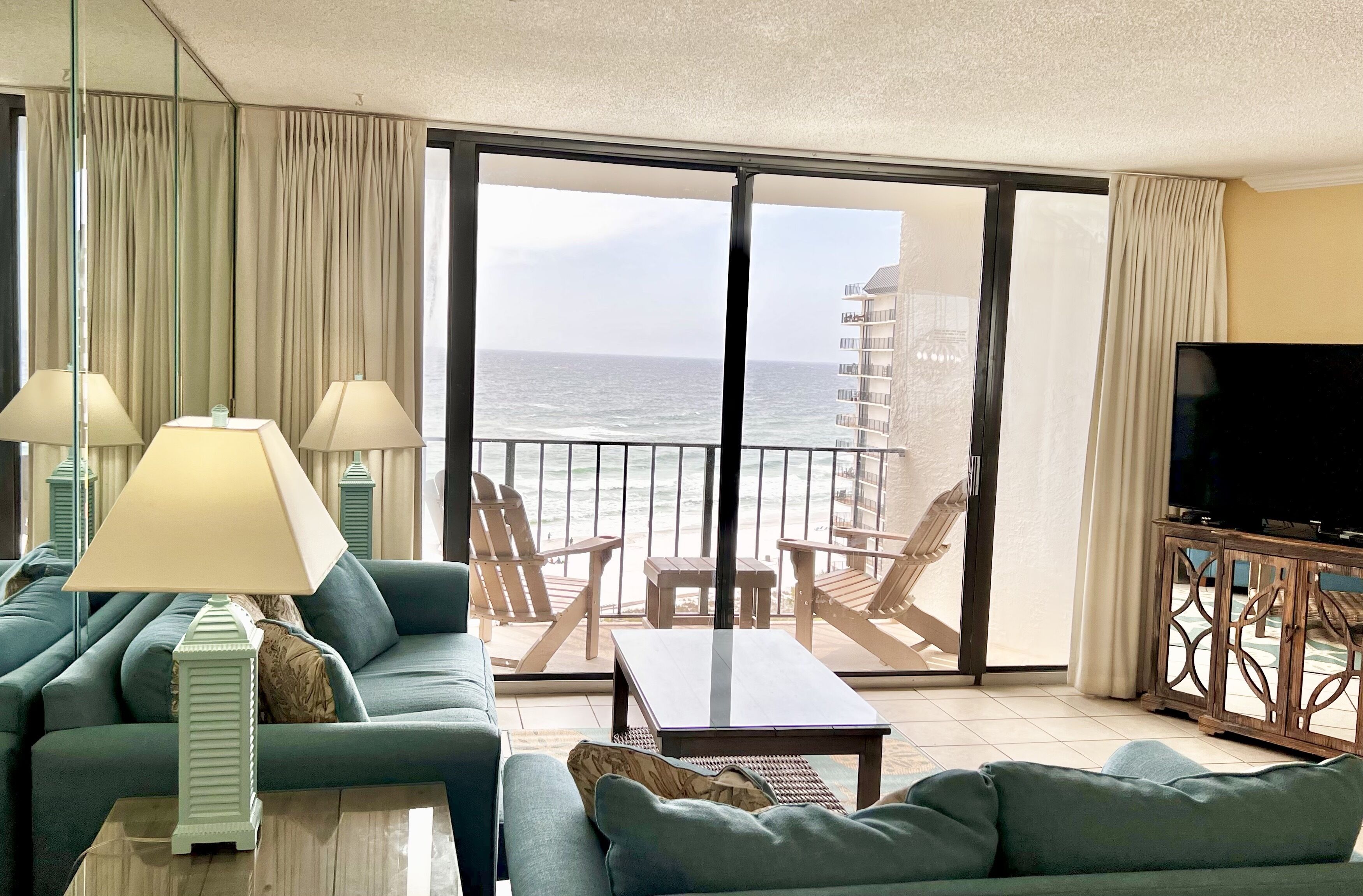 Edgewater Resort Tower 1 Fabulous Pool and Beach Views