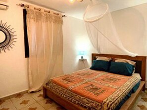4 chambres, lit de bébé portatif, accès au Wi-Fi (inclus)