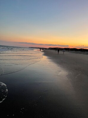 Solsenger og strandhåndklær
