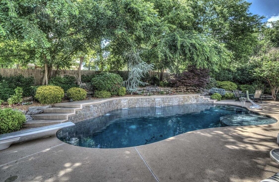 4 Bedroom Home with Backyard Oasis