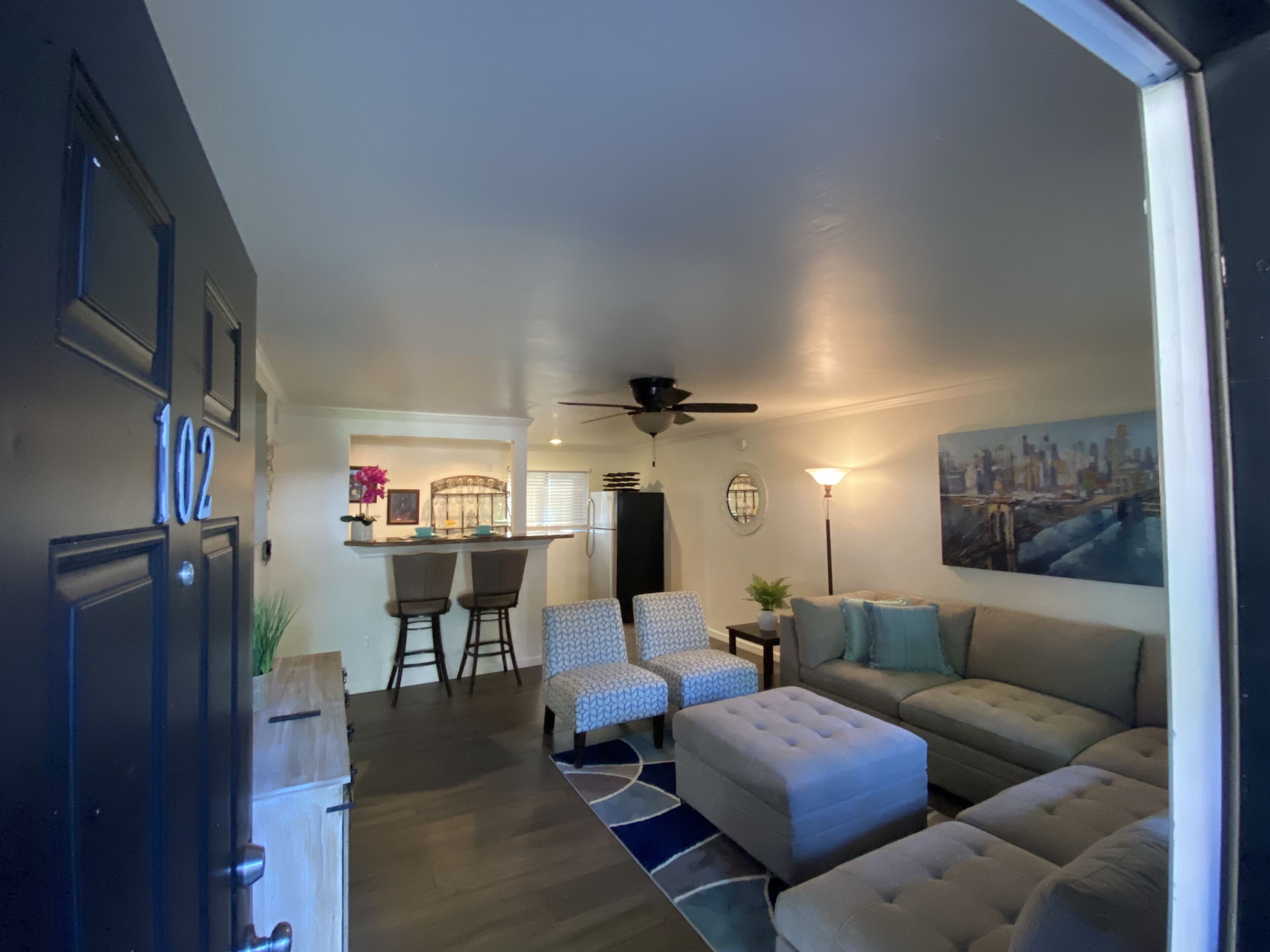 Entire Condo Downtown Phoenix