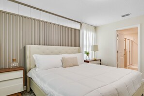 8 chambres, fer et planche à repasser, lit parapluie, Wi-Fi