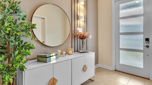 Interior - 8 Bedroom/ 5 Bathroom Champions Gate (1193 CD) (Kissimmee)