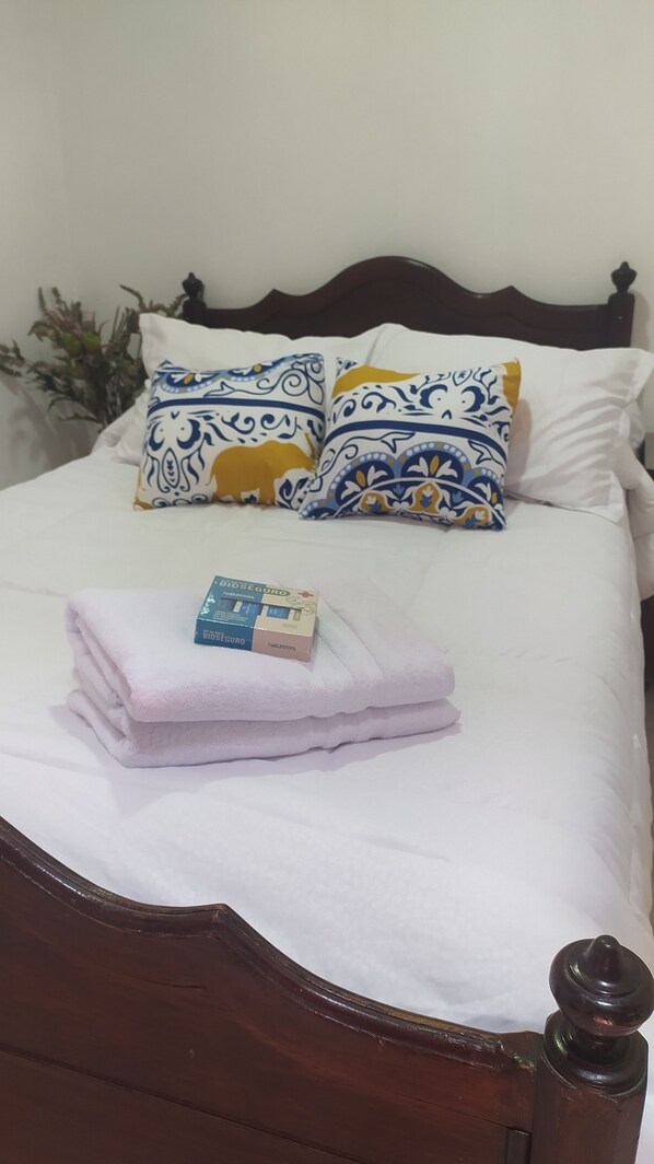 1 Schlafzimmer, Schreibtisch, kostenloses WLAN, Bettwäsche