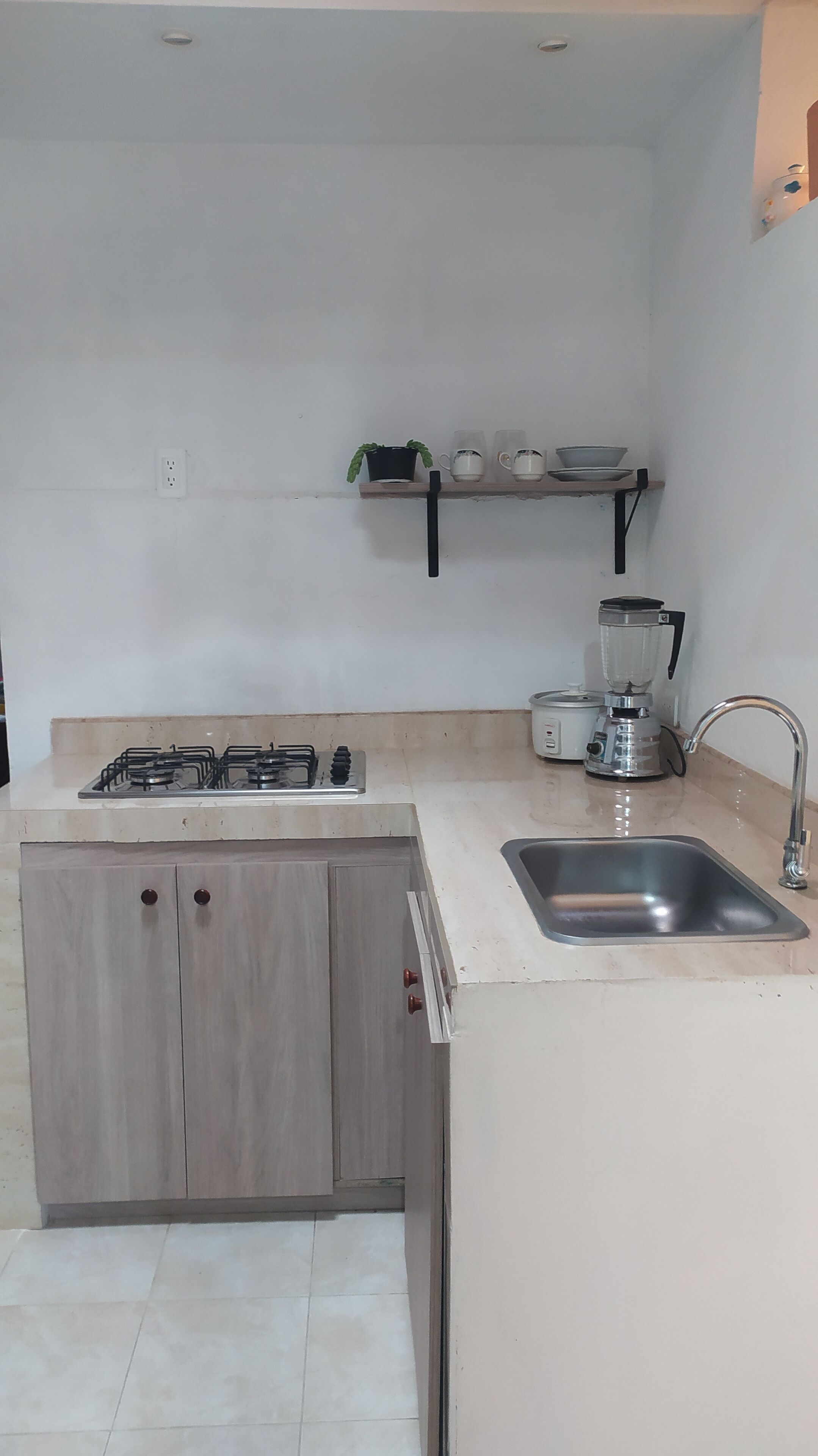 2 guests ✓Wifi ✓Quiet ✓Beautiful ✓Entire apt