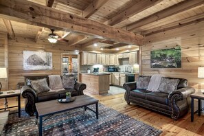 المنشأة من الداخل