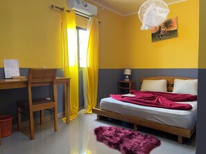 3 bedrooms, iron/ironing board, free WiFi