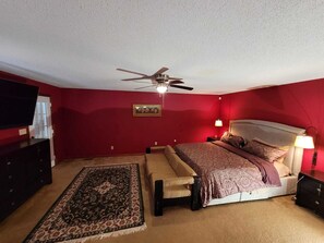 4 bedrooms, WiFi, bed sheets