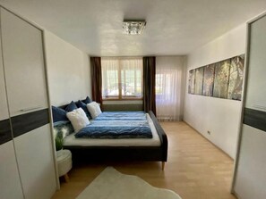 4 habitaciones, wifi y ropa de cama 