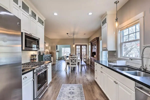 KĂŒhlschrank, Mikrowelle, Ofen, Herdplatte