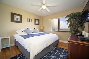 3 bedrooms, iron/ironing board, travel cot, free WiFi