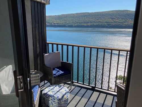 Lakeside Condo with plenty of amenities near Bristol Mountain. Permit -2024-0018