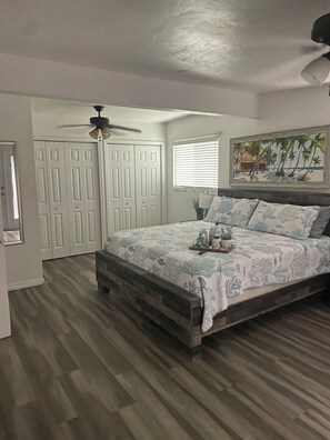 3 bedrooms, desk, free WiFi, bed sheets