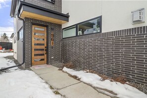 Exterior detail - New 3-Story Modern Home W/ Rooftop Mountain Views! (Denver)