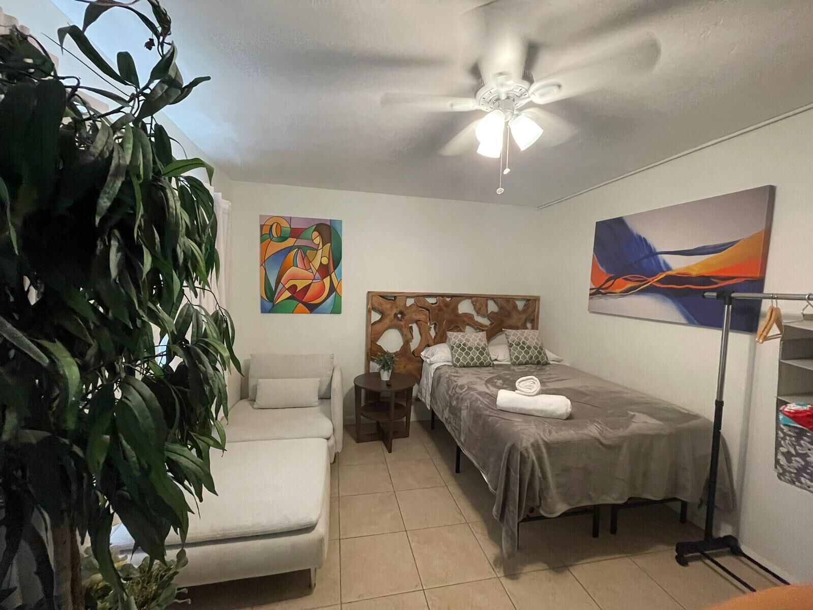 Fall Sale | 40-70% discounts | Beach 6min | Downtown 4min