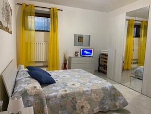 2 habitaciones, escritorio y sistema de insonorización 