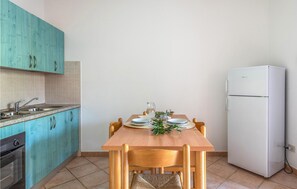 Kühlschrank, Ofen, Herdplatte