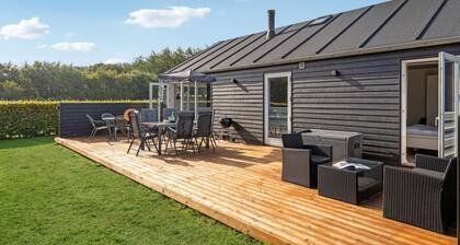 Awesome home in Toftlund with WiFi
