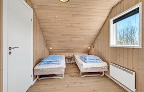 2 bedrooms, travel crib, free WiFi - 2 bedroom stunning home in Bryrup (Bryrup)