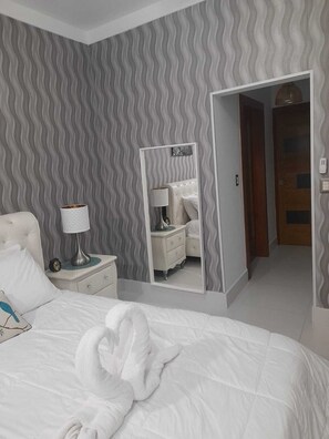 1 Schlafzimmer, Bügeleisen/Bügelbrett, kostenloses WLAN, Bettwäsche