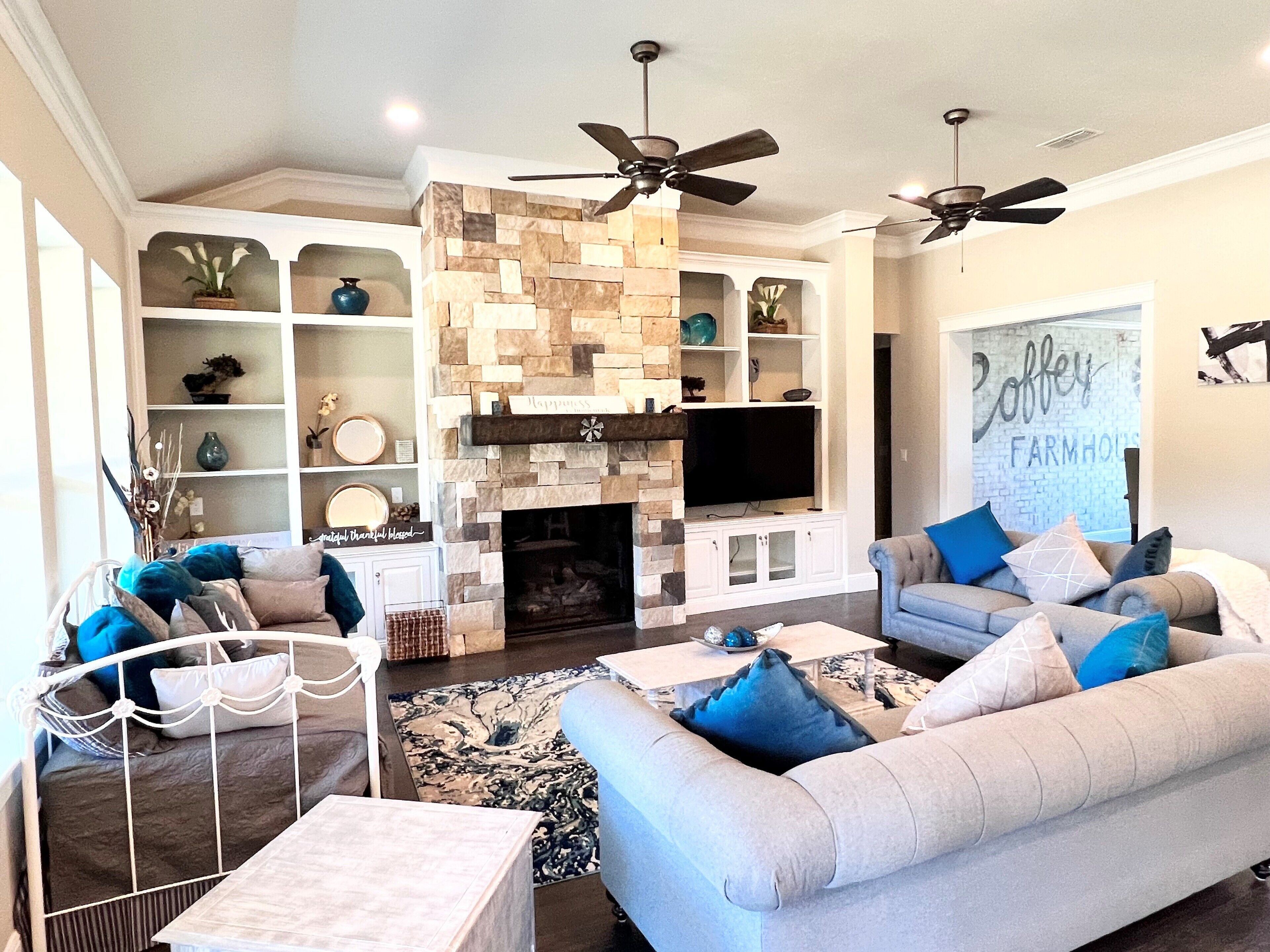 Modern, Comfy & Stylish Farmhouse - Direct Lake Access/Fishing Pond/Wildlife