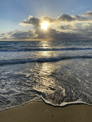 Beach - FL Beach Get-Away! 1BD/1BA in 2BD/2BA Available in South Florida (Delray Beach)