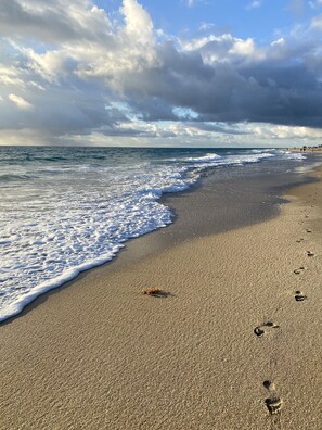 Beach - FL Beach Get-Away! 1BD/1BA in 2BD/2BA Available in South Florida (Delray Beach)