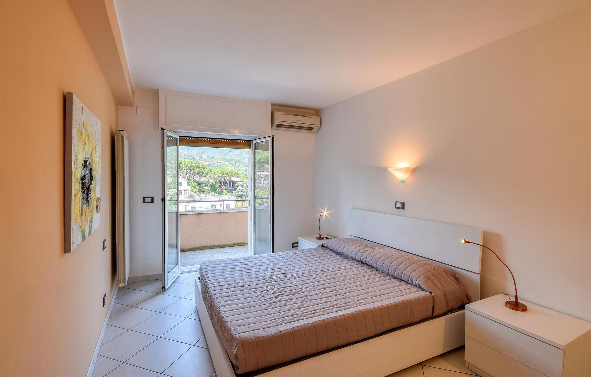 2 Schlafzimmer, Reisekinderbett, kostenloses WLAN, Bettwäsche