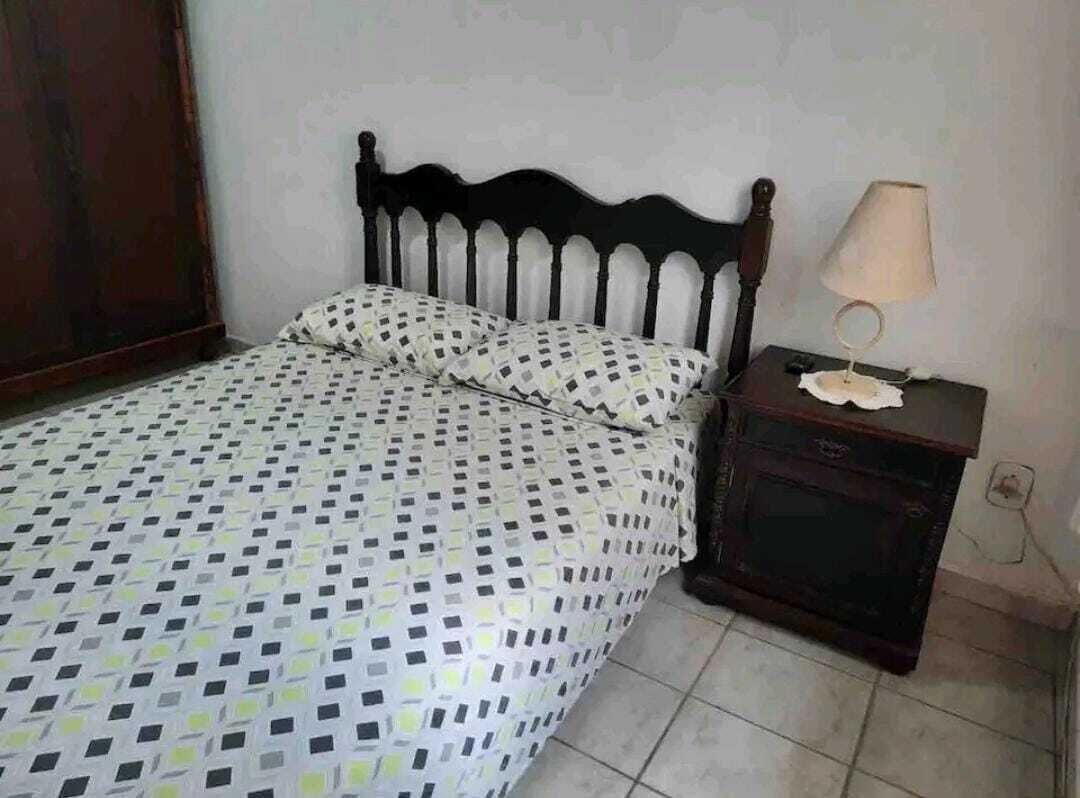 House with barbecue just minutes from the beach