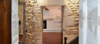 2 bedroom beautiful home in Saint-Jean-d'Angle