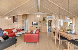 Interior - Amazing home in Skjern with kitchen (Skjern)