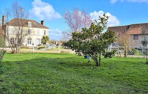 Superbe maison de 6 chambres à Janville